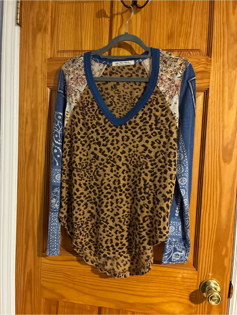 We The Free Blue & Brown Leopard V-Neck Mixed-Print Top